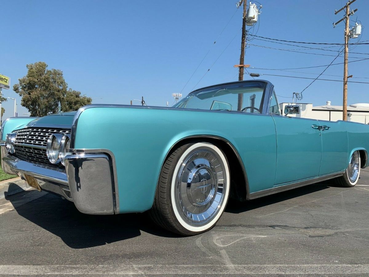 1965 lincoln continental hubcaps