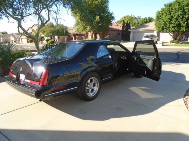 1990 Lincoln Mark Series Black