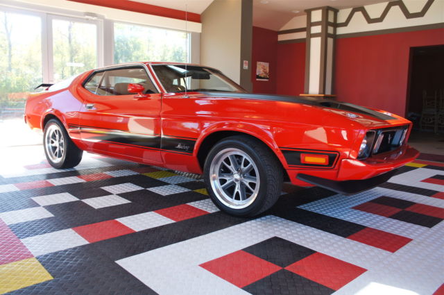 1973 Ford Mustang MACH 1  LUXURY INTERIOR