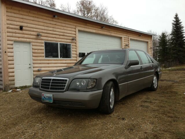 1993 Mercedes-Benz 500-Series Fully Loaded