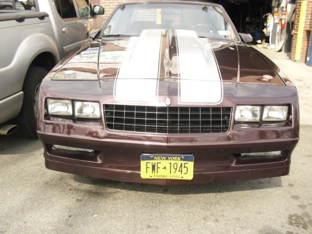 1987 Chevrolet Monte Carlo Maroon