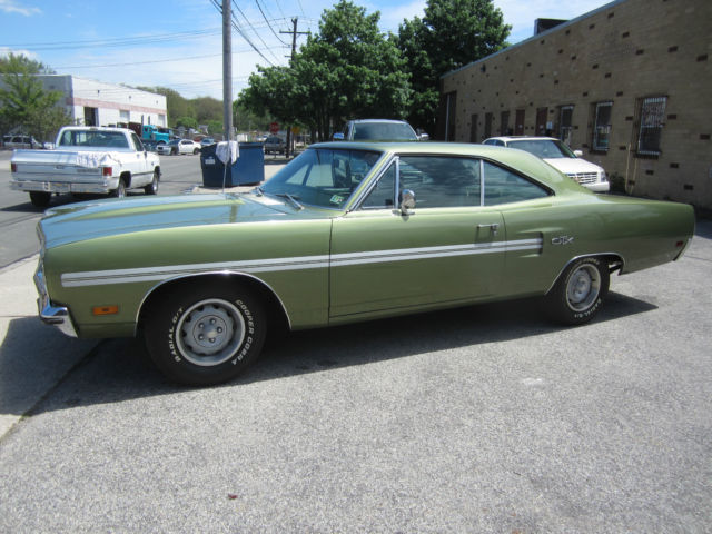 1970 Plymouth GTX 440 BUCKETS CONSOLE VERY CLEAN