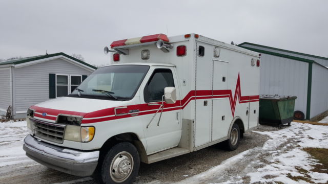 1992 Ford Ambulance  E-350