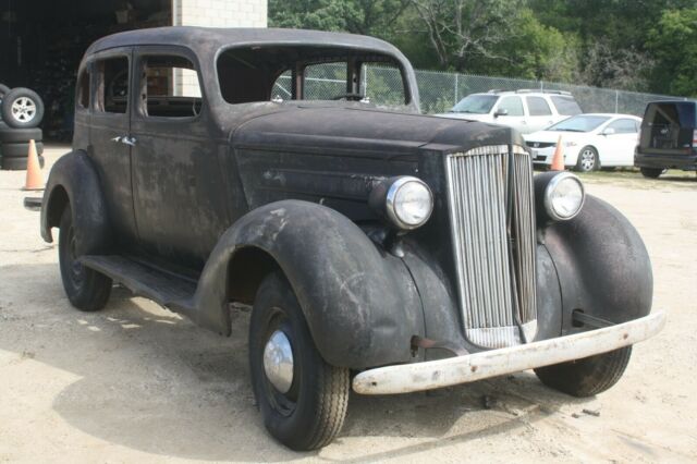 1938 Packard Single Six