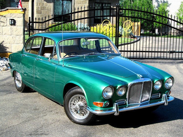 1968 Jaguar 420 4 SPEED NO RESERVE
