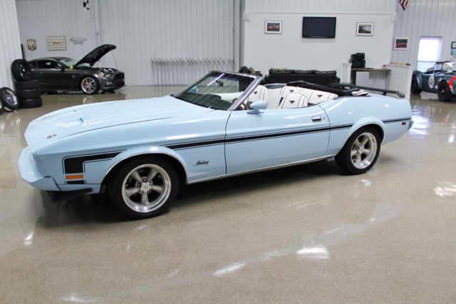 1973 Ford Mustang Convertible  FULLY RESTORED 302 V8 Supercharged