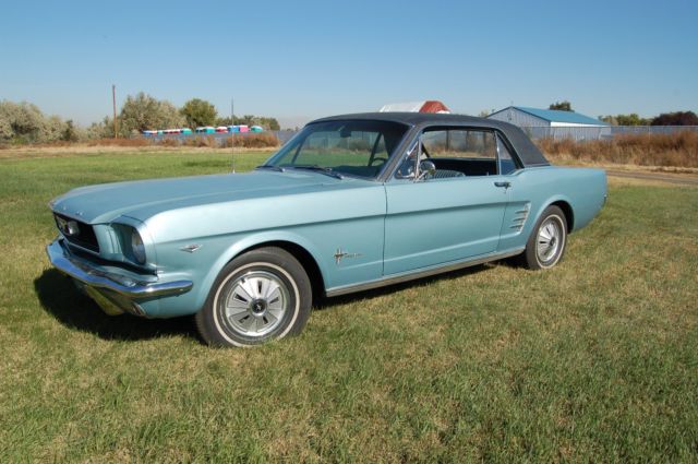 1966 Ford Mustang Ultra Rare Deluxe!