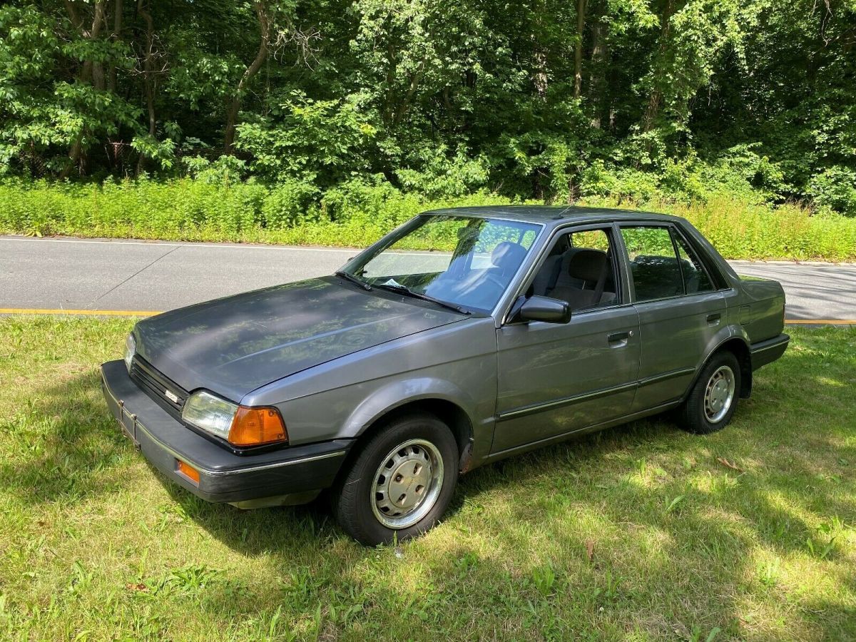 1989 Mazda 323 base
