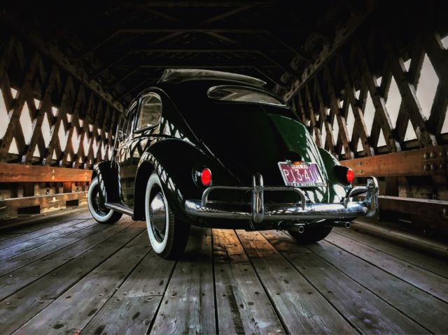 1957 Volkswagen Beetle - Classic Deluxe
