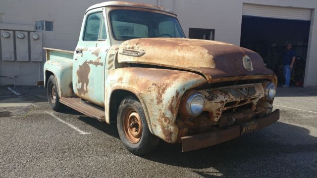 1954 Ford F-100 Deluxe