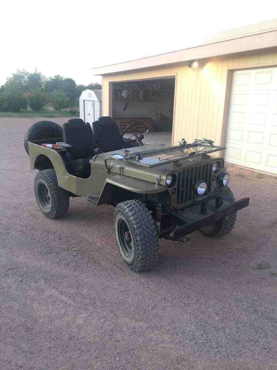 1943 Jeep Ford GPW off road