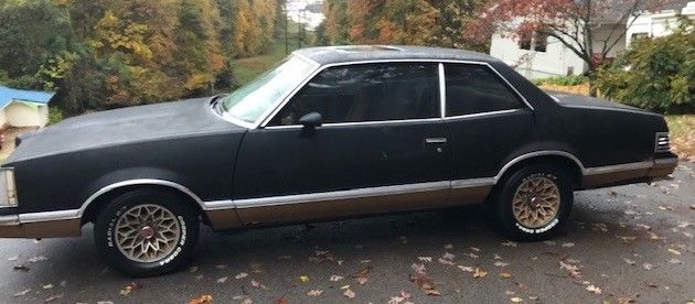 1978 Pontiac Grand Am Smokey and the Bandit Edition