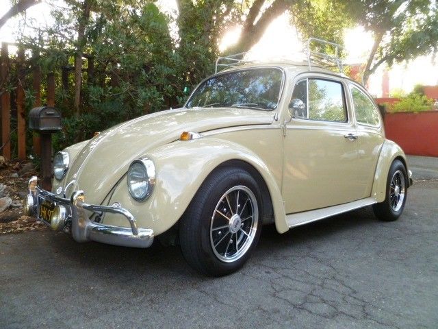 1967 Volkswagen Beetle - Classic ragtop