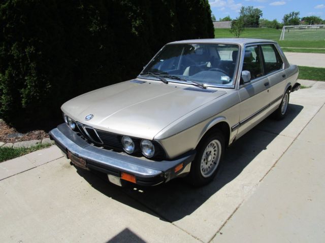 1988 BMW 5-Series 528E