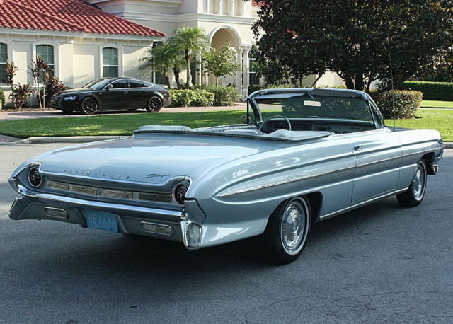 1961 Oldsmobile Starfire CONVERTIBLE - CALIF/FLORIDA CAR