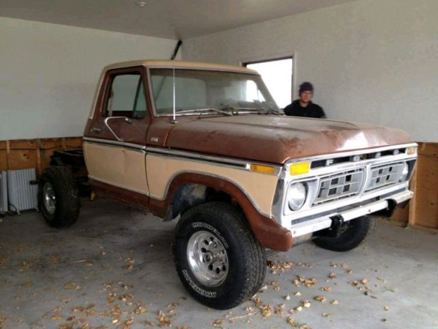 1976 Ford F-100 Ranger Cab & Chassis 2-Door