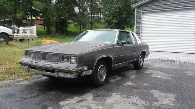 1984 Oldsmobile Cutlass Special Edition