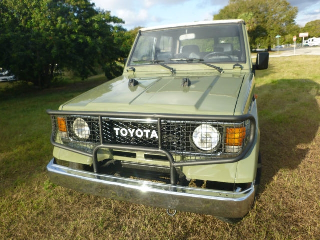 1986 Toyota Land Cruiser Convertible