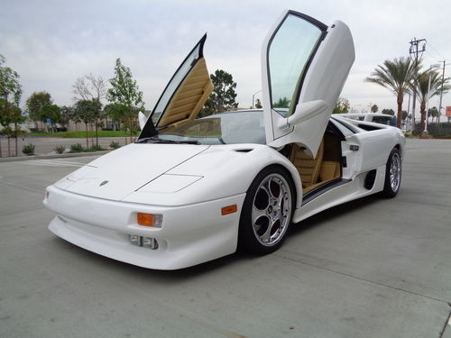 1992 Lamborghini Diablo 2WD