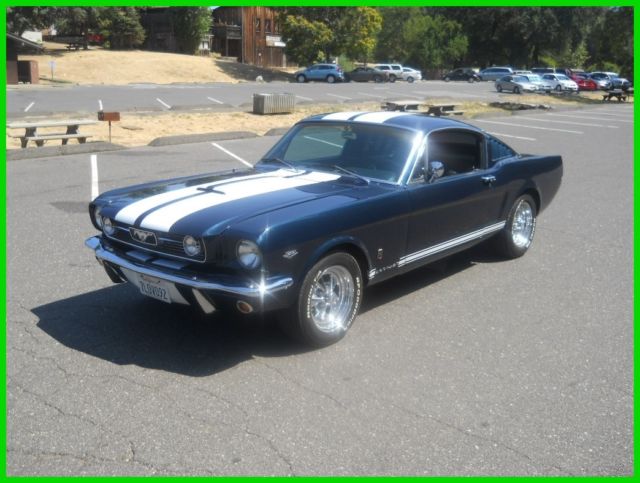 1966 Ford Mustang 2 + 2 GT Fastback