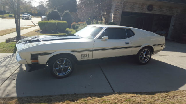 1972 Ford Mustang Mach !