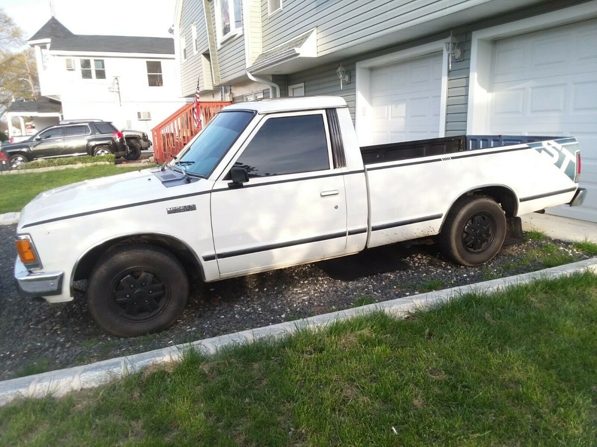 1985 Nissan Other Pickups