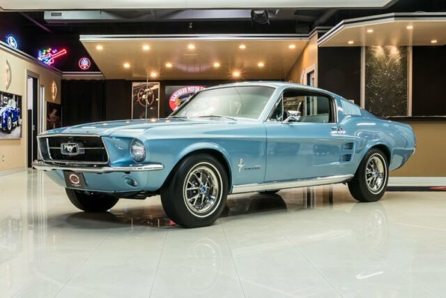 1967 Ford Mustang Fastback S-Code