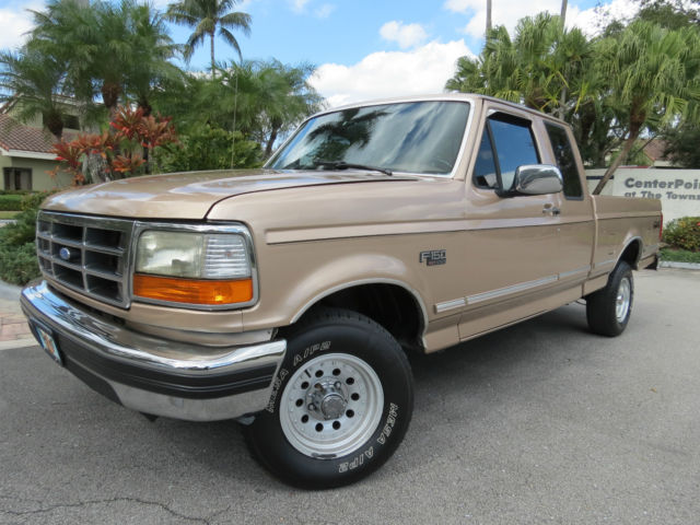 1992 Ford F-150 EXTENDED CAB PICKUP 4x4