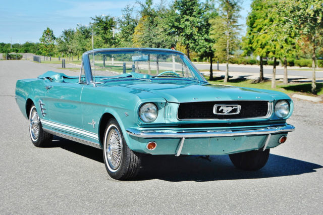 1966 Ford Mustang 1 of and kind sweet v-8 auto a/c p.s teal.
