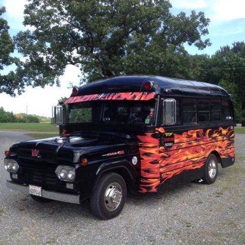 1960 Other Makes 350 Ford/Ward short bus 350