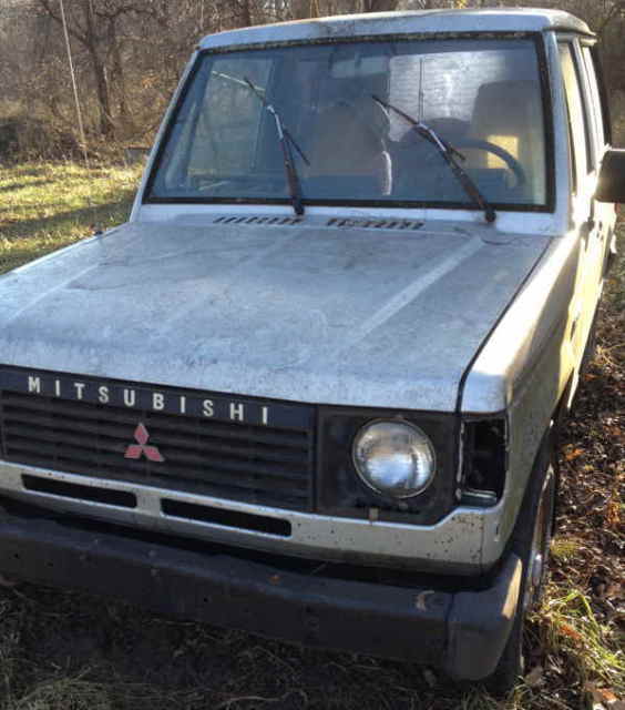 1987 Mitsubishi Montero n/a