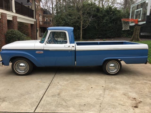 1966 Ford F-100 Deluxe