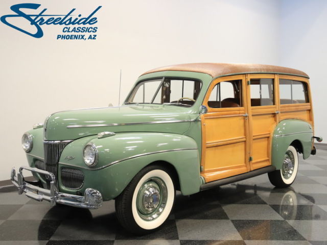 1941 Ford Super Deluxe Woody Wagon