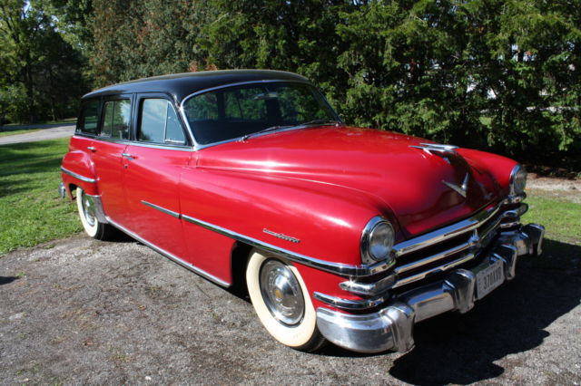 1953 Chrysler Town & Country wagon