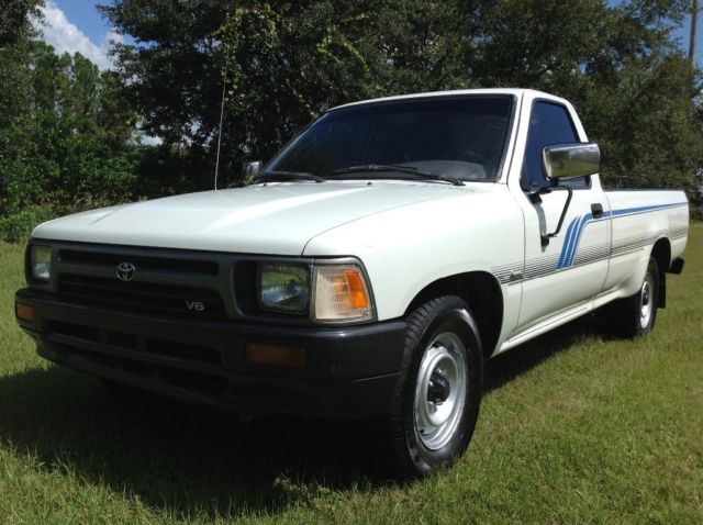 1992 Toyota Pickup 1 TON LONG BED AUTOMATIC 2WD V6 3.0