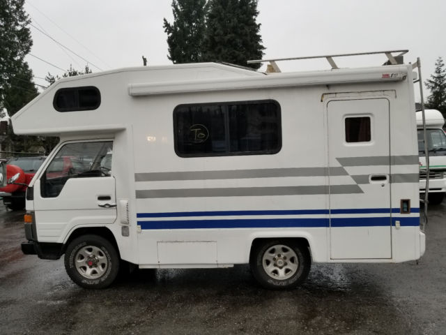 toyota hiace 4x4 camper for sale