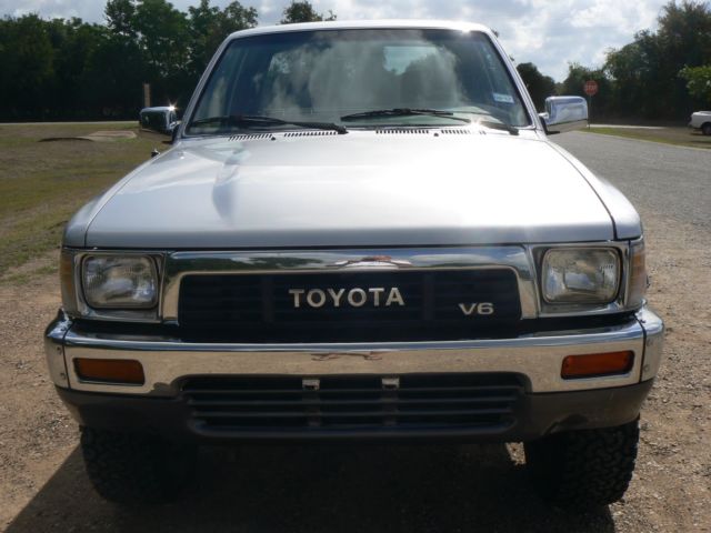 1991 Toyota Pickup Xtracab 4X4 V6 SR5 Pickup Truck
