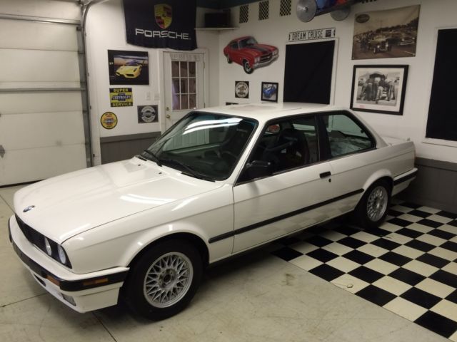 1989 BMW 3-Series IS