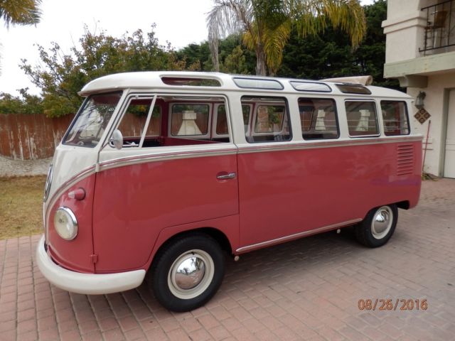 1961 Volkswagen Bus/Vanagon True 23 window