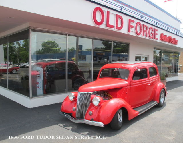 1936 Ford Tudor Street Rod