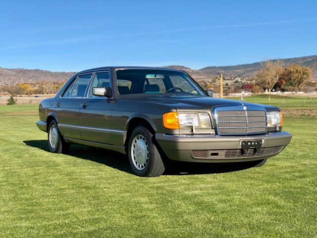 1986 Mercedes-Benz S-Class Leather