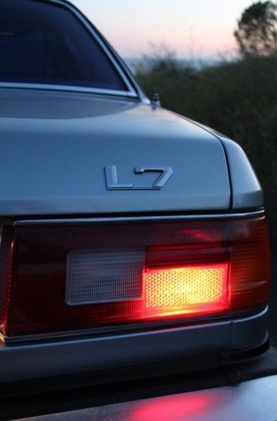 1985 BMW 7-Series Luxury e23 model
