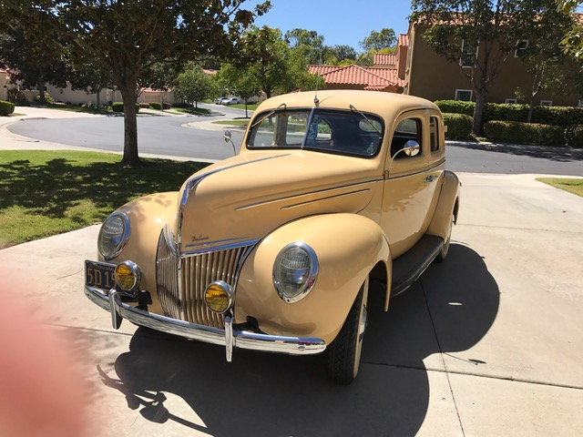 1939 Ford 91A Four Door Deluxe