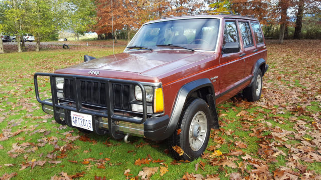 1985 Jeep Cherokee Pioneer