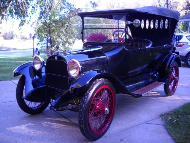 1917 Dodge Touring Car