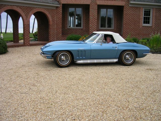 1965 Chevrolet Corvette Code 450 Blue/White