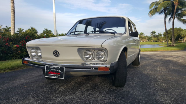 1980 Volkswagen Brasilia 4 Doors ( RARE ) Brasilia