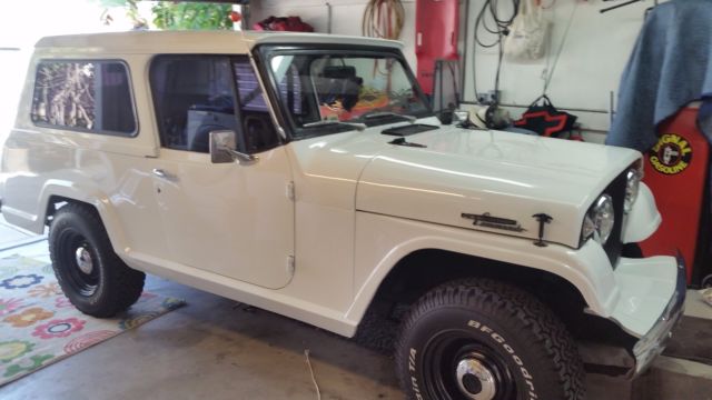 1968 Willys Jeepster Commando