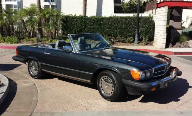 1986 Mercedes-Benz SL-Class 2 Door