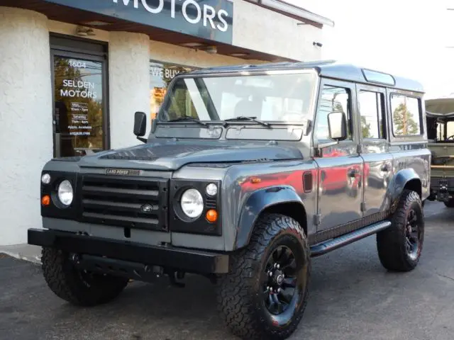 1987 Land Rover Defender